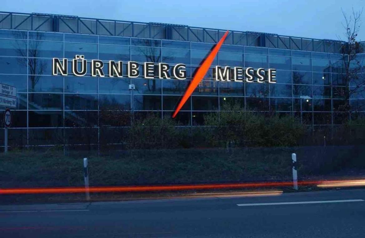 Komplette Wohnung In Wendelstein Bei Nuernberg - Messenaehe 외부 사진